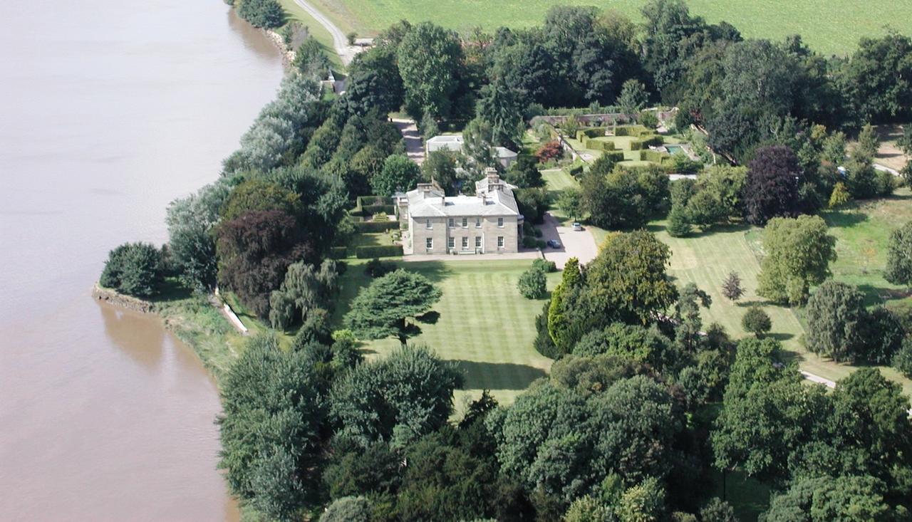 Saltmarshe Hall ภายนอก รูปภาพ