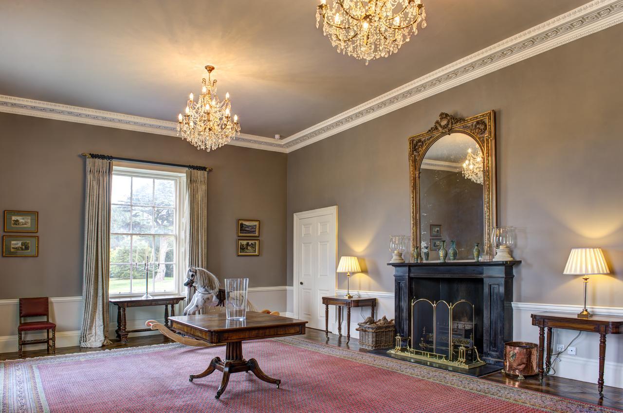 Saltmarshe Hall ภายนอก รูปภาพ