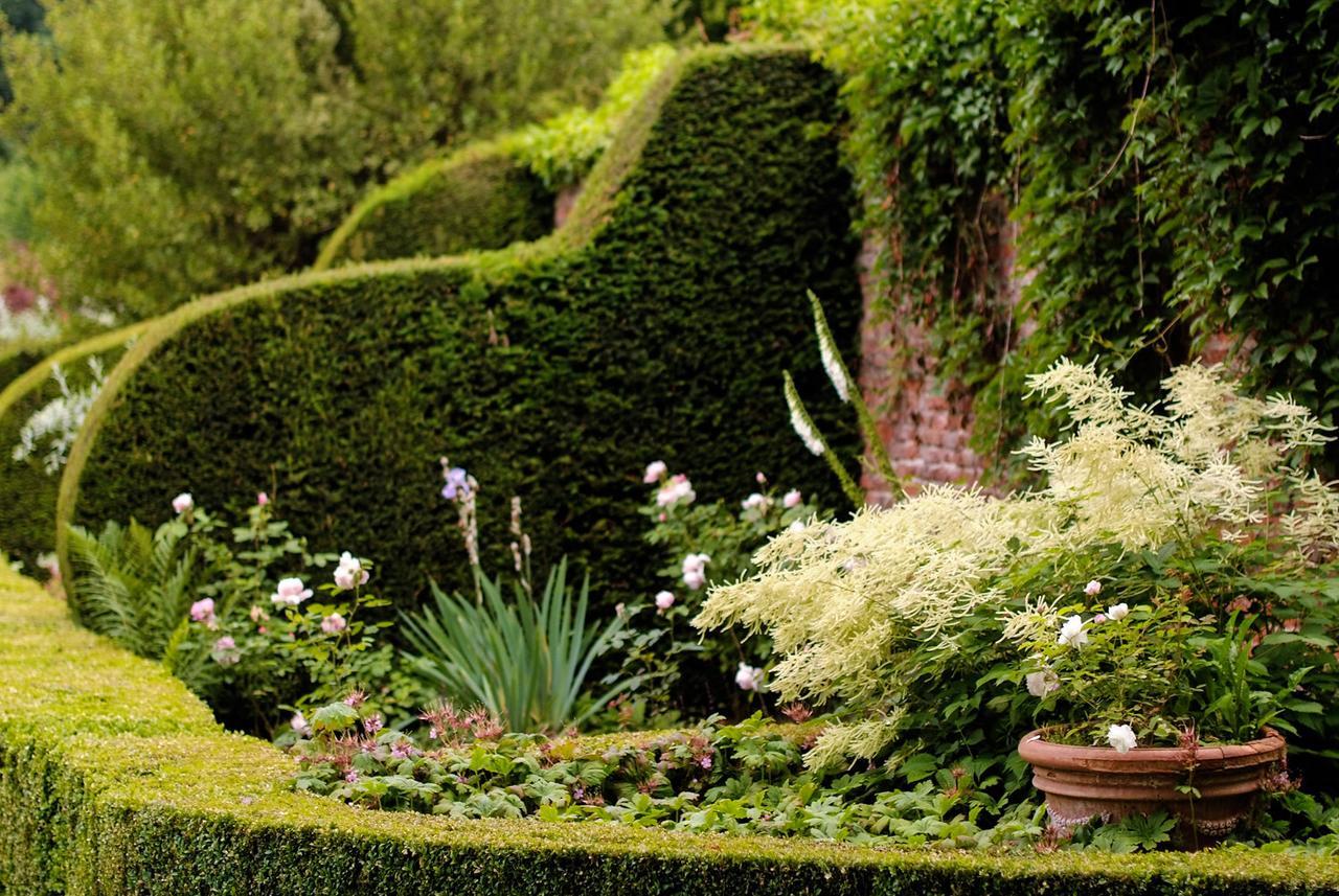 Saltmarshe Hall ภายนอก รูปภาพ